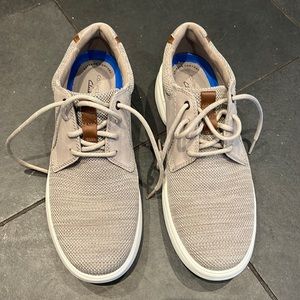 Clarks Collection grey shoes